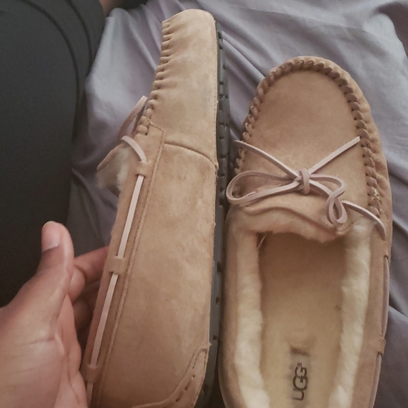 Woman uggs - Picture 3 of 3